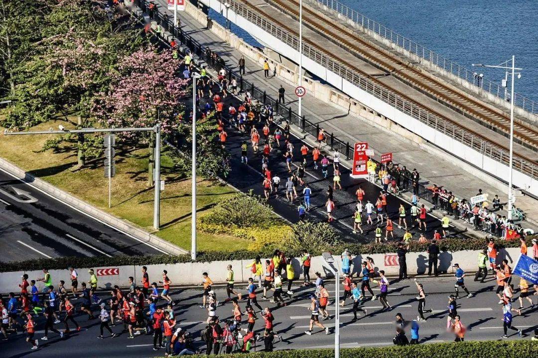2023北京马拉松报名人数_广州马拉松中签率_2023上海马拉松中签率