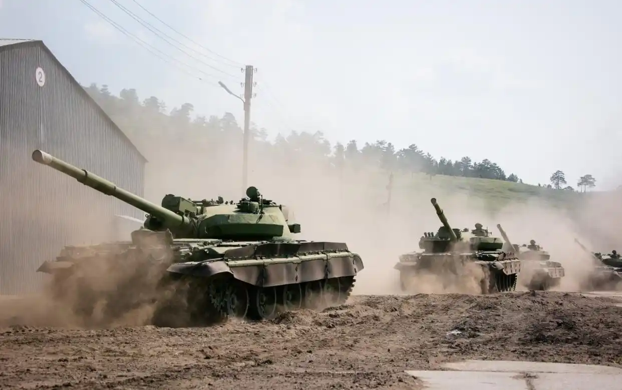 人车一体空投俄罗斯_重装空投技术_空投战车