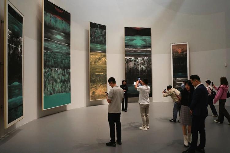 山东美术出版社美术馆开馆_中国当代画家作品_中国当代著名山水画家张志民画展