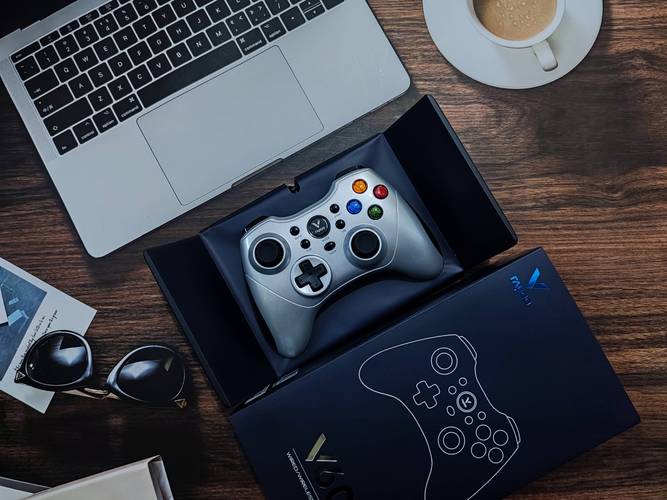 怎么测试手柄好坏_雷柏V600S游戏手柄评测_雷柏V600S无线振动手柄