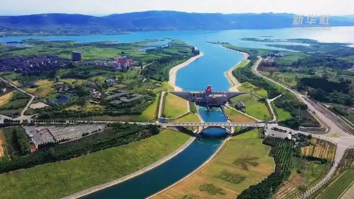 丹江口水库南水北调中线工程_陶岔渠首枢纽工程_南水北调的中线工程