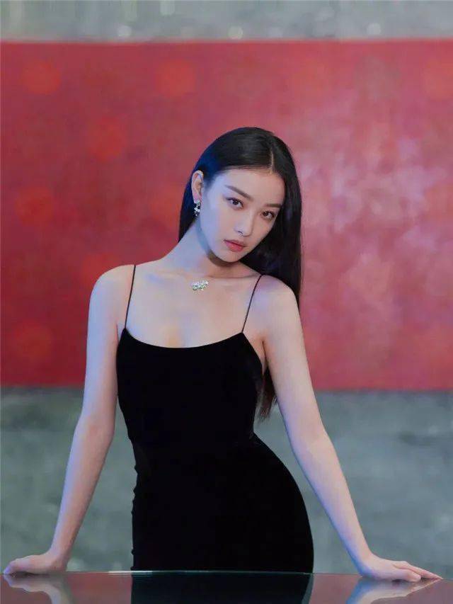 美人肩标准_美人肩主图公式_美人肩自测方法