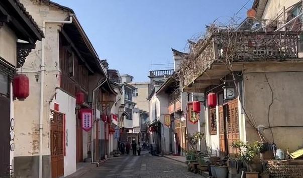 古镇摘牌后发展_河桥古镇无门票策略_什么是摘牌