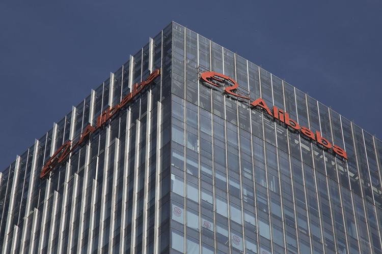 国美黄光裕假释后国美发展分析_国美苏宁线上线下对比研究_京东国美和苏宁哪个好